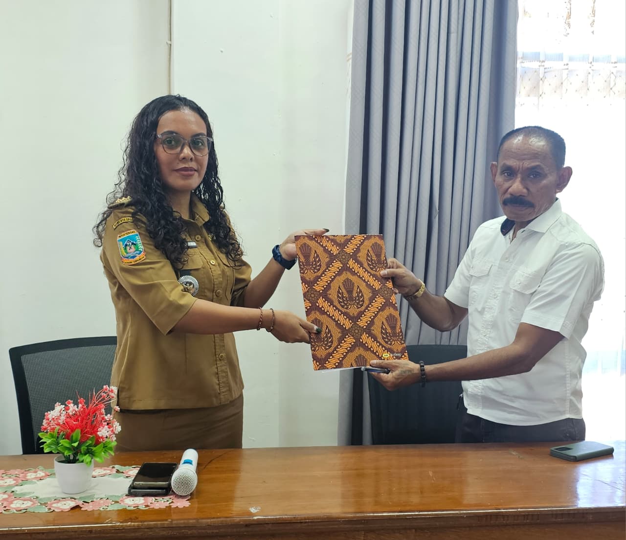 SERTIJAB KEPALA DISTRIK MIMIKA BARU